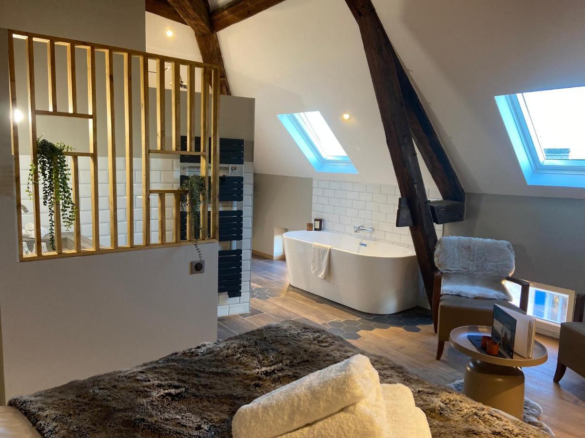 La Tour Yveline Bed and Breakfast Romans-sur-Isère Eksteriør billede